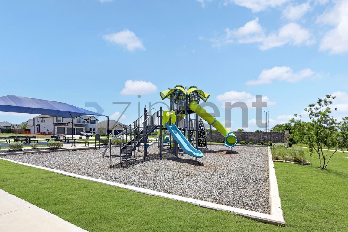 13400 Manuel Dr photo 2