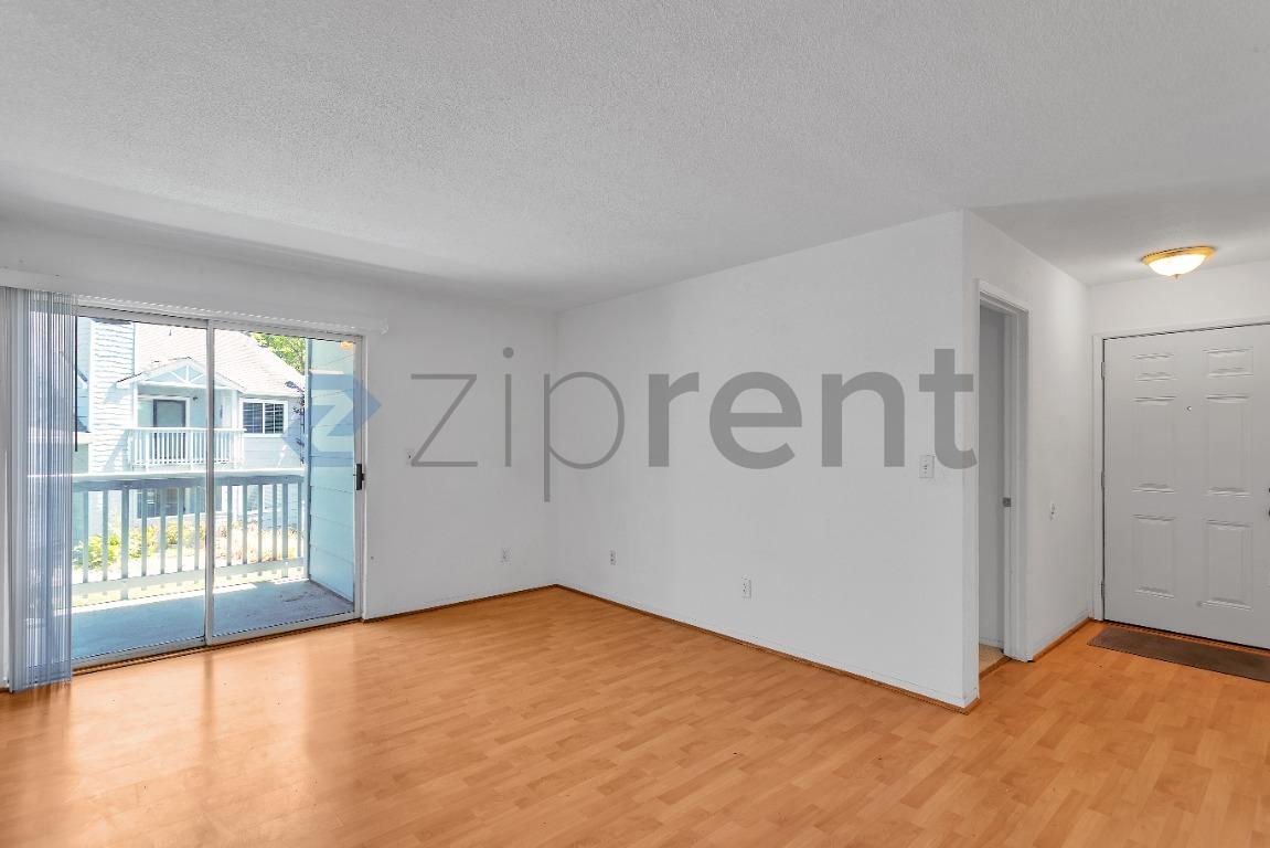 535 Lighthouse Drive photo 4