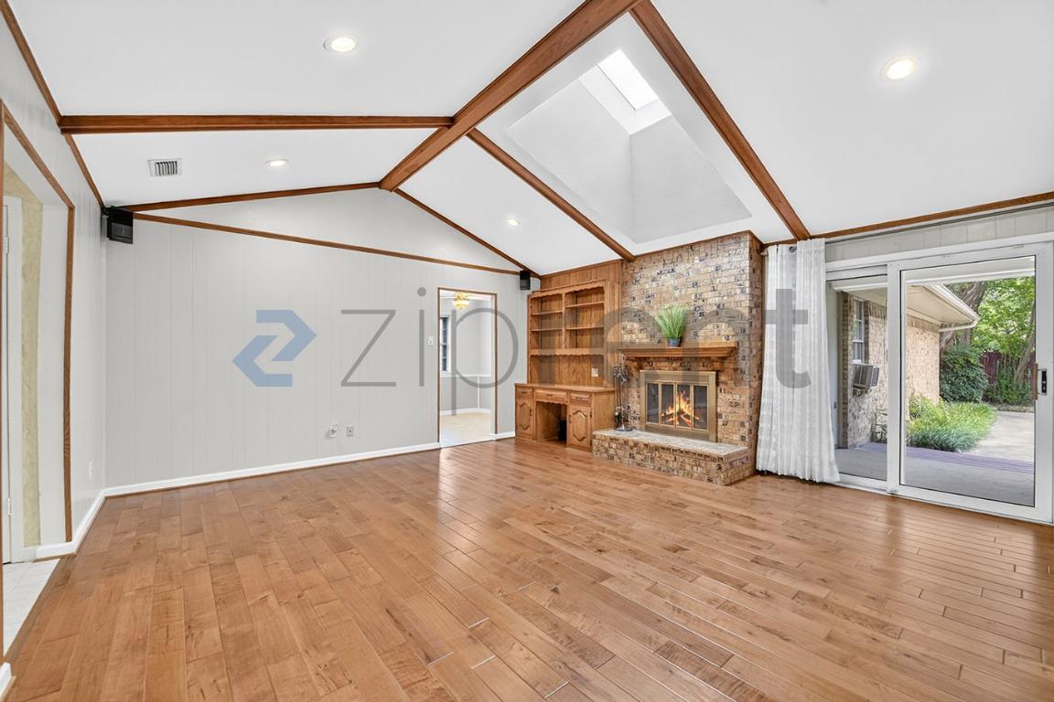 11125 Cactus Ln photo 2