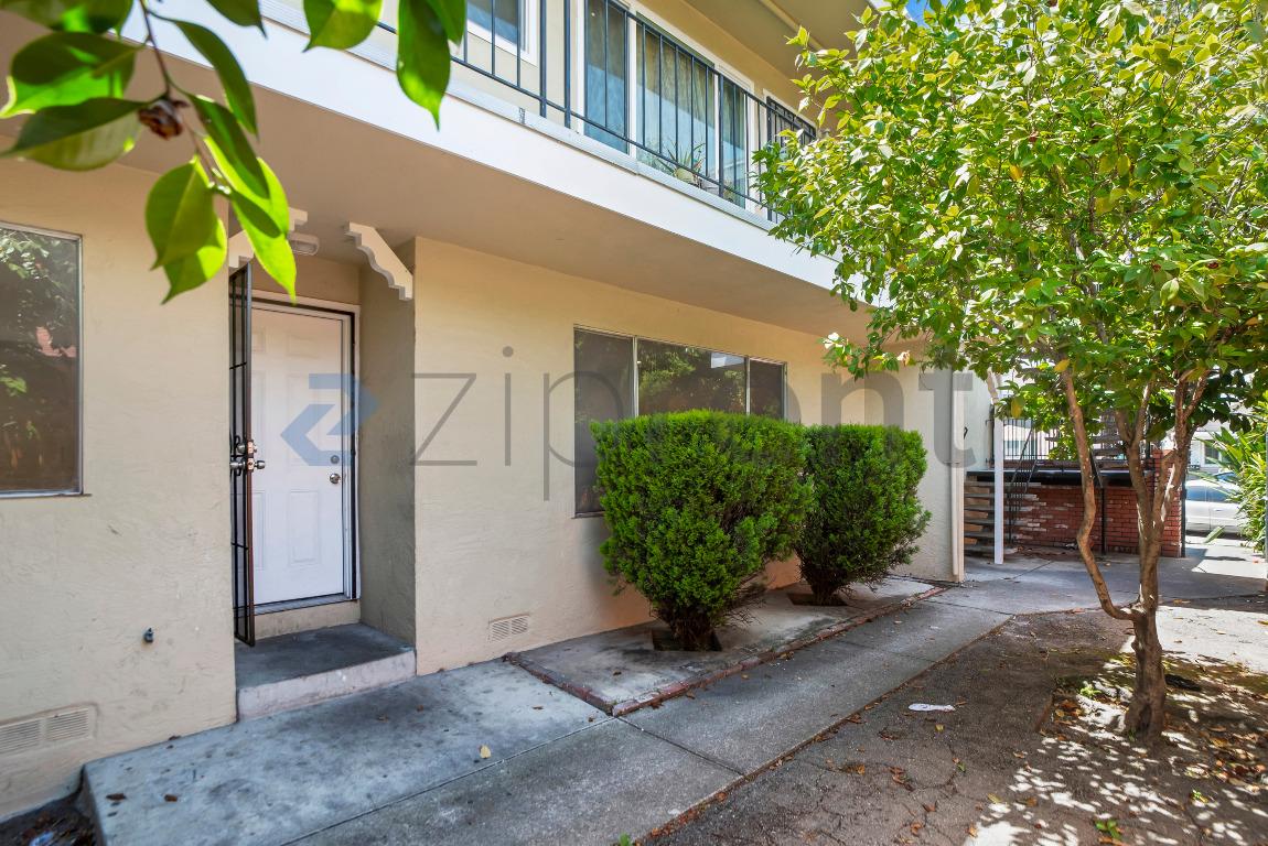 2650 109th Avenue photo 3