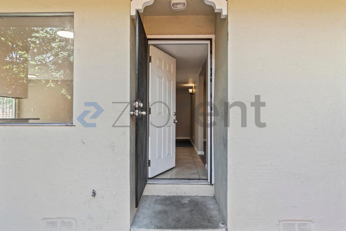 2650 109th Avenue photo 4