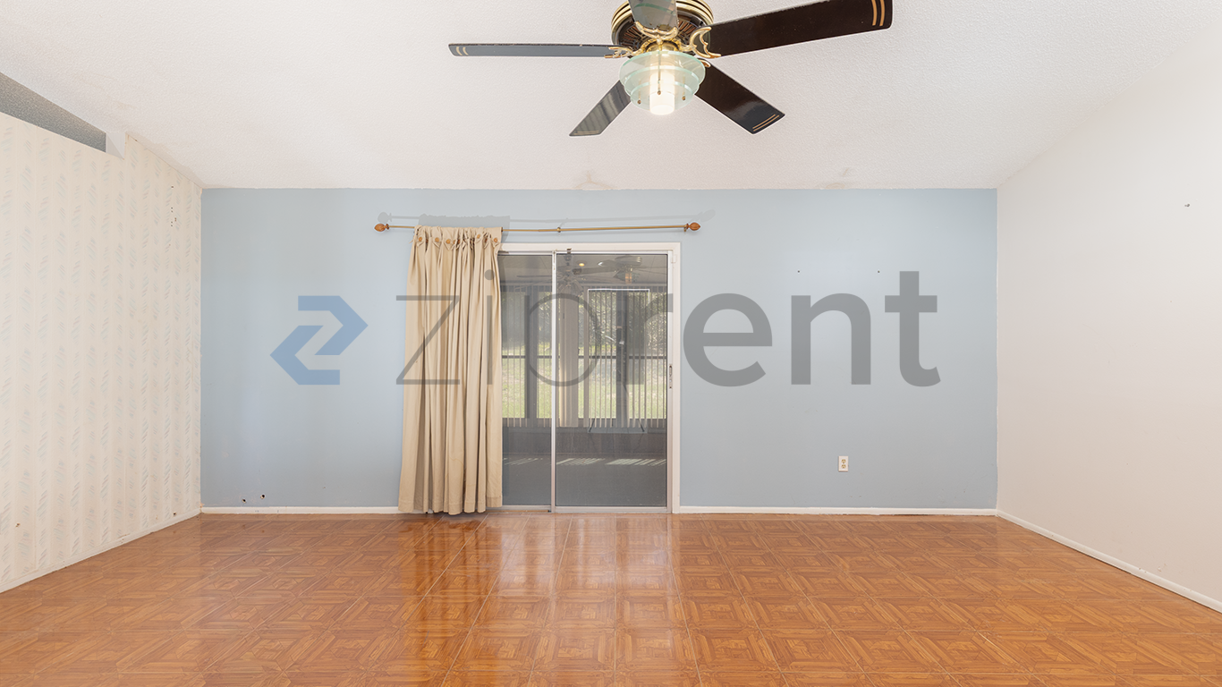 4612 Miranda Cir photo 4
