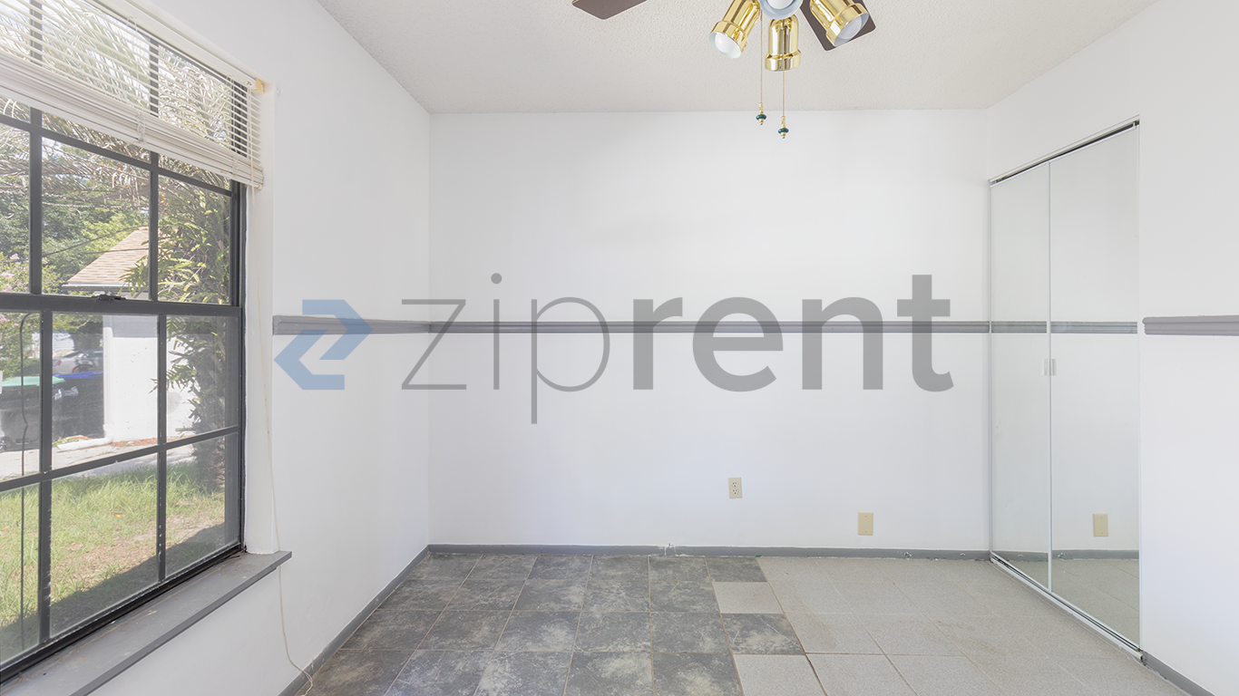 4612 Miranda Cir photo 5