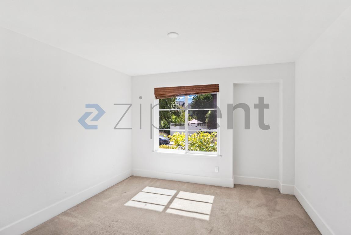 43144 Calle Sagrada photo 5