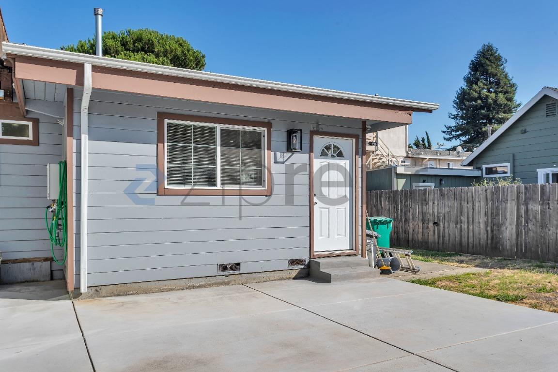 4027 Fullington St photo 5