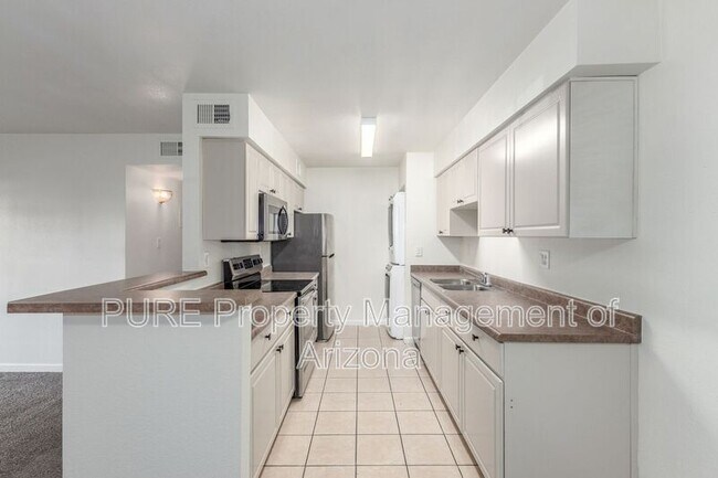 5995 N 78th St Scottsdale, AZ 85250 photo 3