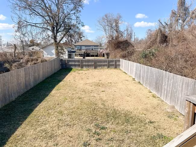 3407 Sakowitz Street, Houston, TX 77026 photo 4