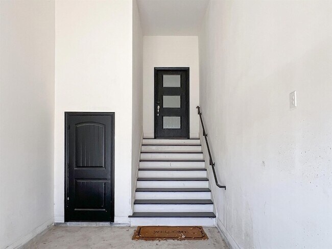 3407 Sakowitz Street, Houston, TX 77026 photo 5