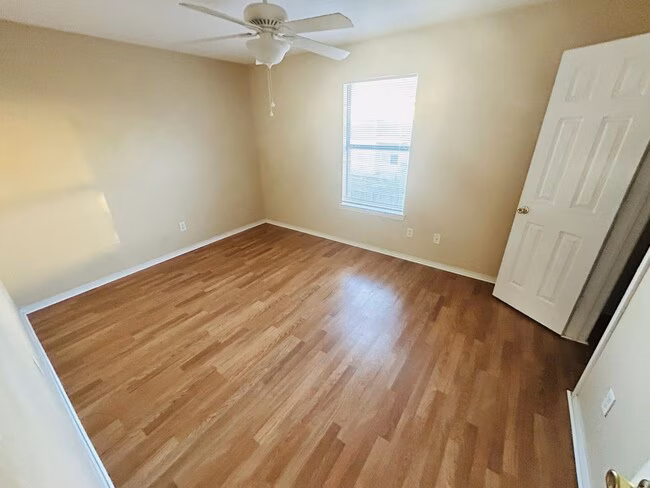 3300 Barcelona Dr Killeen, TX 76542 photo 5