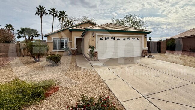 15901 W Young St Surprise, AZ 85374 photo 2