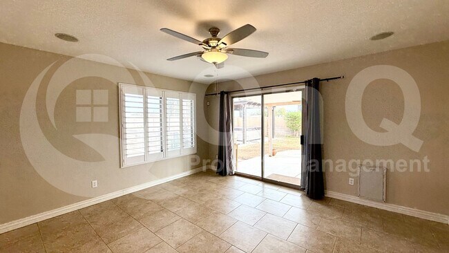 15901 W Young St Surprise, AZ 85374 photo 5