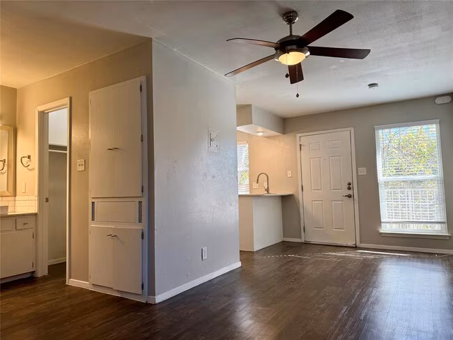 4503 Speedway, Austin, TX 78751 photo 4