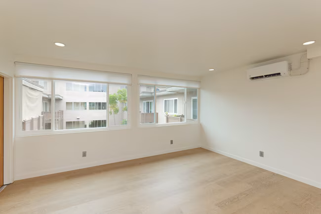 150 Haas Ave photo 3