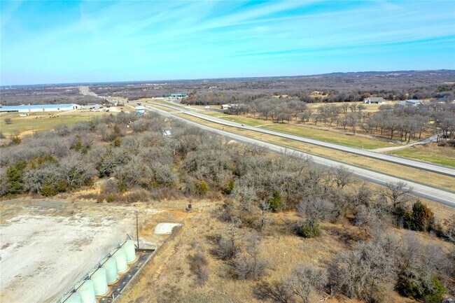 4323 North Us Highway 287, Alvord, TX 76225 photo 5