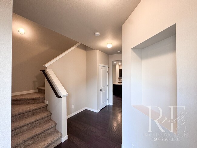 Effortless Elegance in Caldart Heights, Poulsbo photo 4