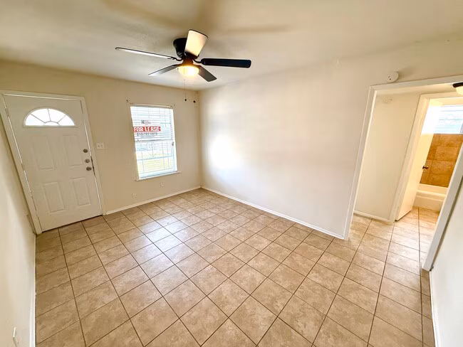 520 Prado St San Antonio, TX 78204 photo 4