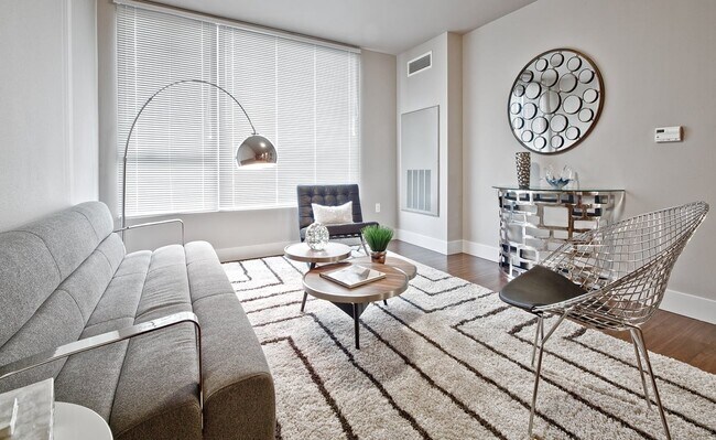 Astro Apartments photo 3