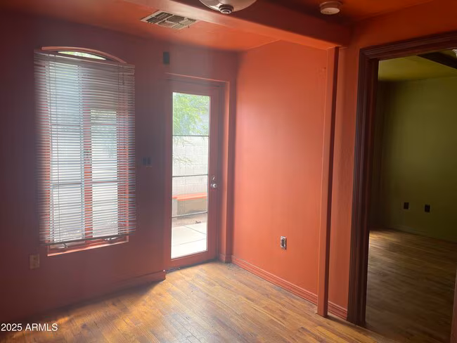 1214 W Roosevelt St Phoenix, AZ 85007 photo 4