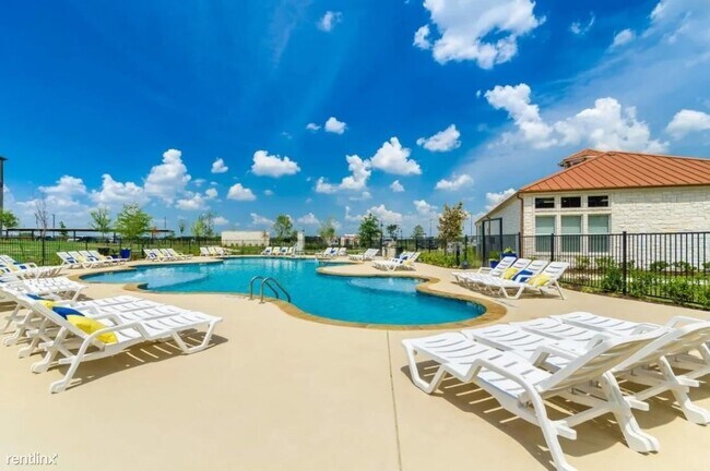 27040 US-380 Aubrey, TX 76227 photo 5