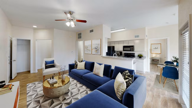 Franklin Apartments photo 3