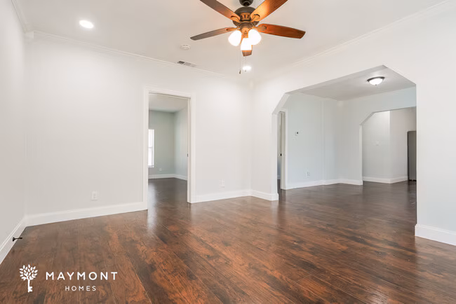 2814 Wilkinson Ave Fort Worth, TX 76103 photo 3