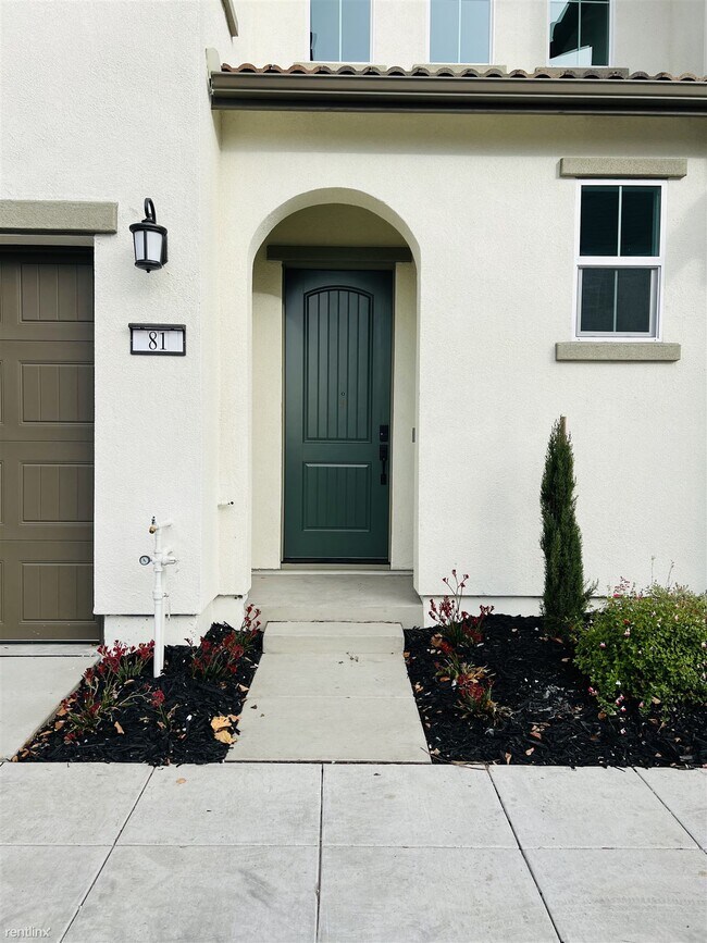 81 Frost Drive, Tracy, CA 95391 photo 2