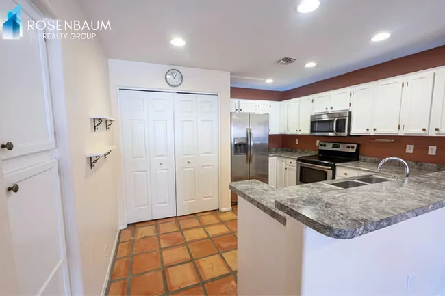 13832 N Cambria Dr Fountain Hills, AZ 85268 photo 3