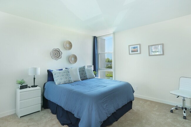 3050 Rue D’Orleans San Diego, CA 92110 photo 3