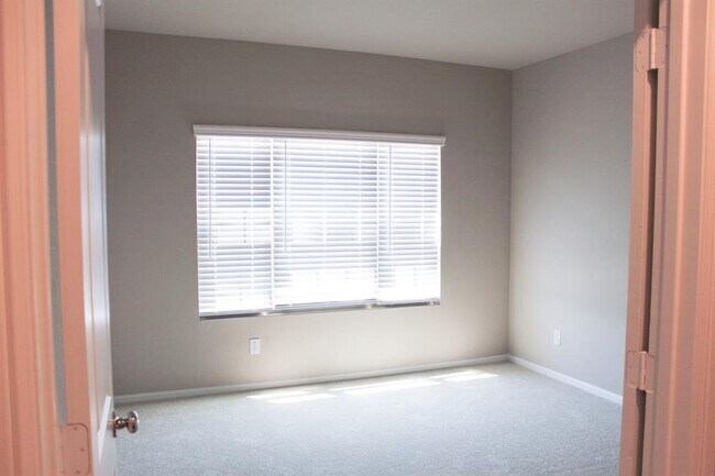 7105 Aster Drive, Venus, TX 76084 photo 2