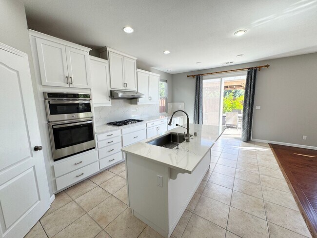 2324 Jasper Hill Drive, San Ramon, CA 94582 photo 5