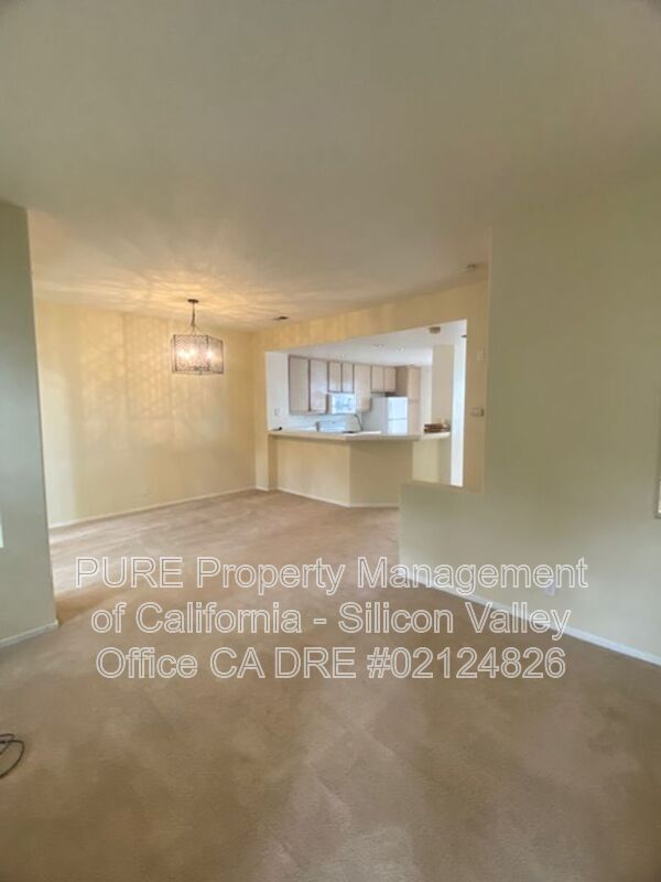 460 Navaro Way San Jose, CA 95134 photo 5