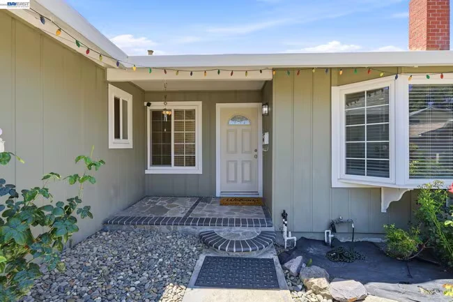 325 Goshen Ct San Ramon, CA 94583 photo 4