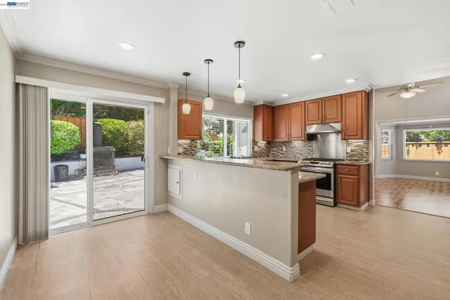 325 Goshen Ct San Ramon, CA 94583 photo 5