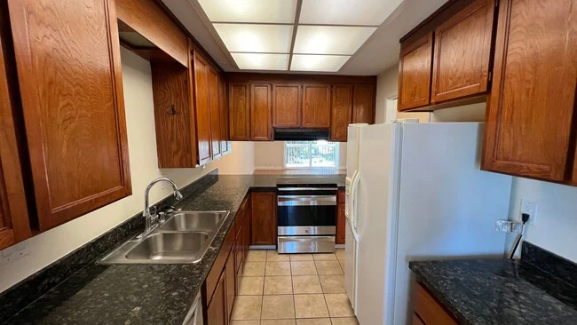 2 Bedroom 2 Bathroom Condo in Fremont photo 3