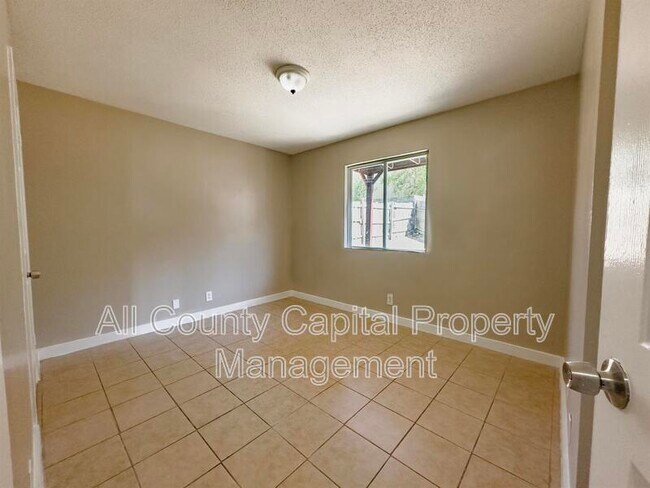 10211 Brownie Dr Austin, TX 78753 photo 3