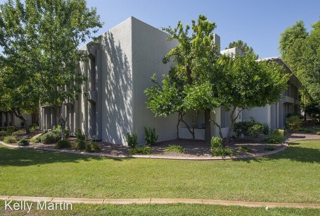 5225 N 24th St Phoenix, AZ 85016 photo 3