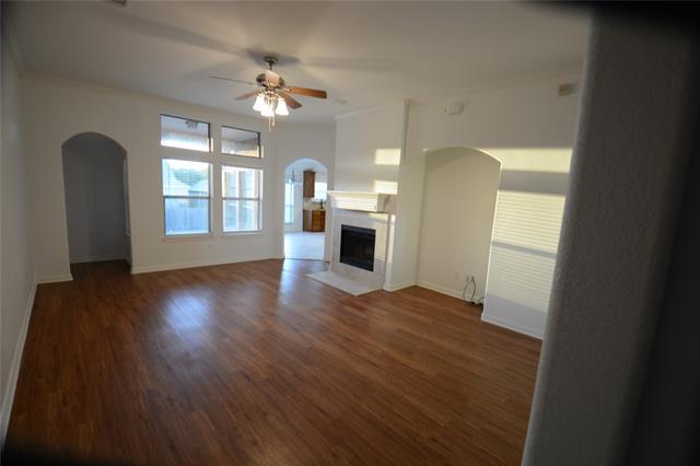 3004 Glenwood Ct Aubrey, TX 76227 photo 3