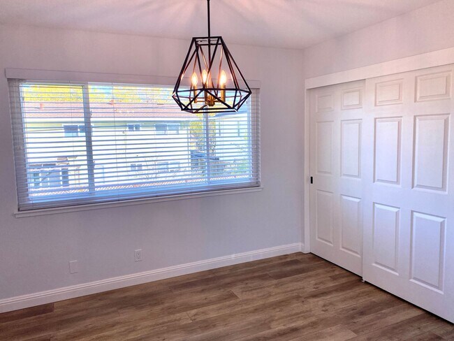 1557 Glencrest Drive, San Jose, CA 95118 photo 4