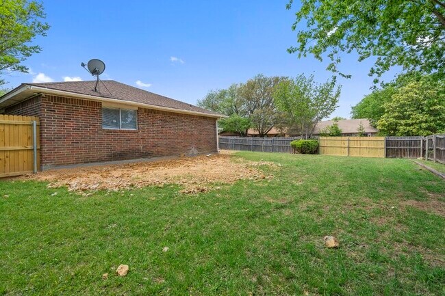 3940 Anewby Way, Fort Worth, TX 76133 photo 3