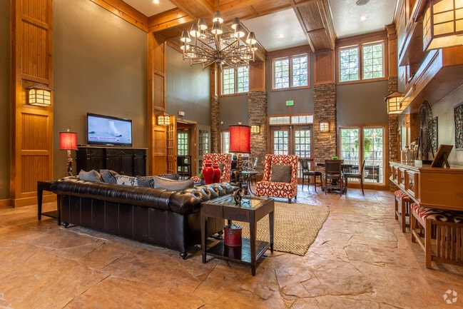Creekstone Apartments photo 3
