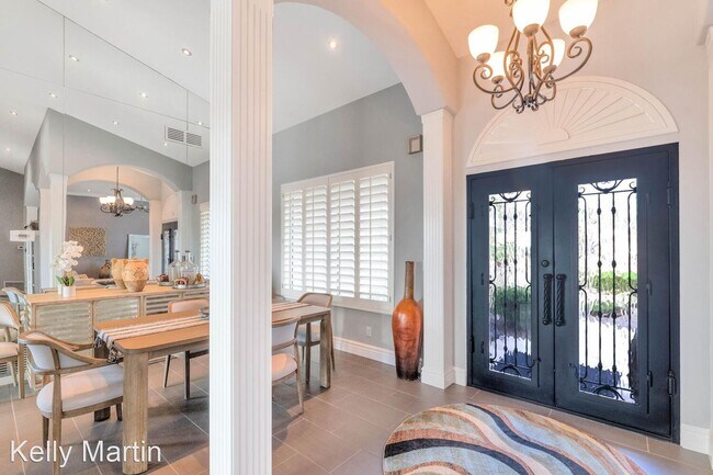 9035 N 100th Pl Scottsdale, AZ 85258 photo 3