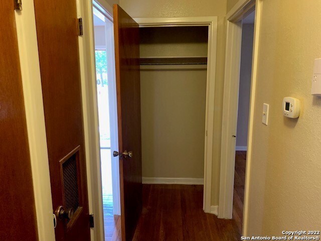 4718 Bernadine Dr San Antonio, TX 78220 photo 5