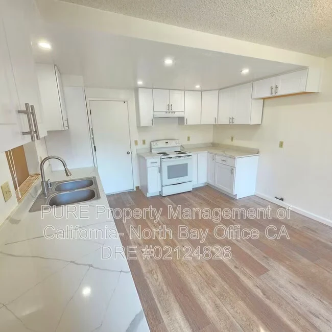 1753 Northstar Dr Petaluma, CA 94954 photo 2