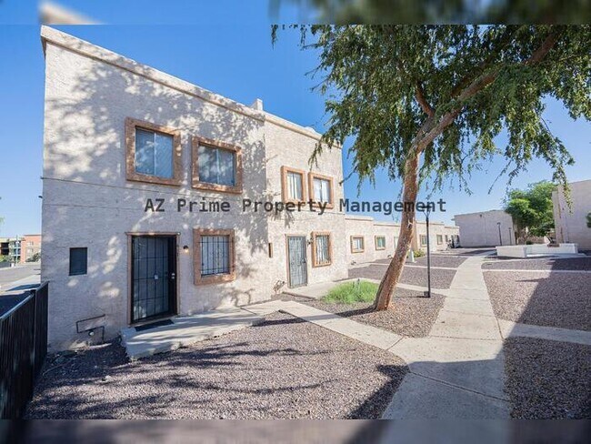 4513 N 26th Dr Phoenix, AZ 85017