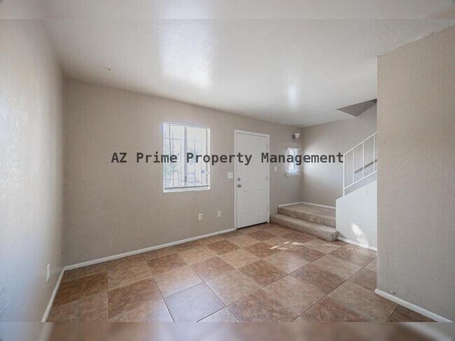4513 N 26th Dr Phoenix, AZ 85017 photo 5