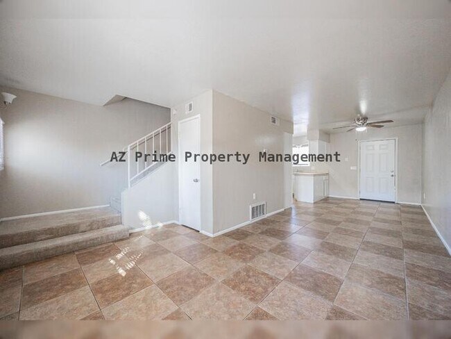 4513 N 26th Dr Phoenix, AZ 85017 photo 3