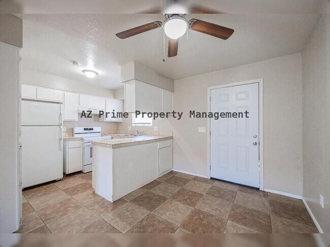4513 N 26th Dr Phoenix, AZ 85017 photo 4