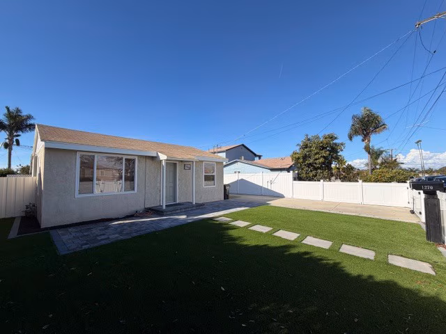 1268 Georgia Street, Imperial Beach, CA 91932 photo 2