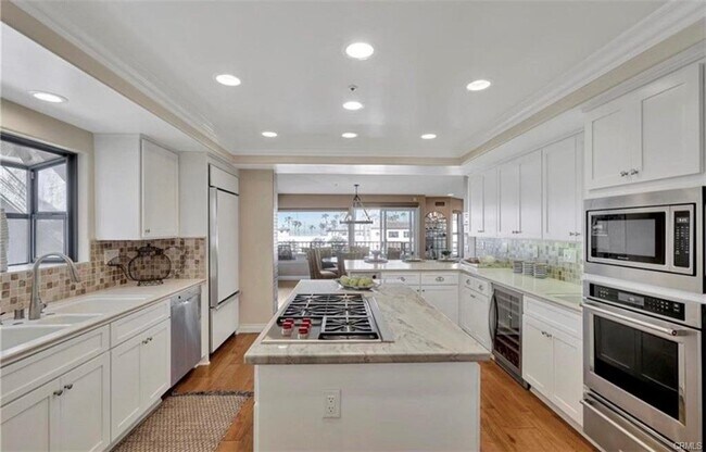 115 Boca De La Playa San Clemente, CA 92672 photo 4