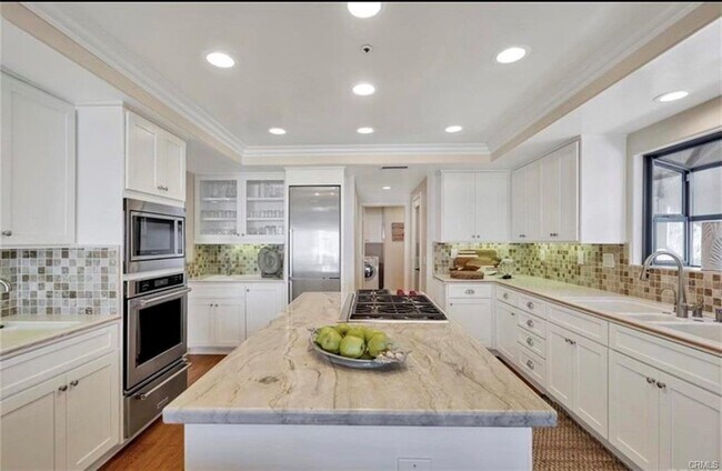 115 Boca De La Playa San Clemente, CA 92672 photo 2